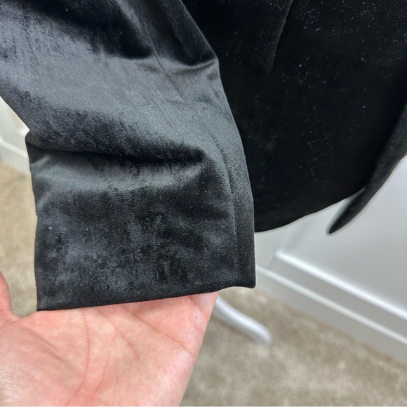 INC International Concepts Men’s Slim Fit Black Velvet Blazer Formal Size Small - Picture 8 of 17